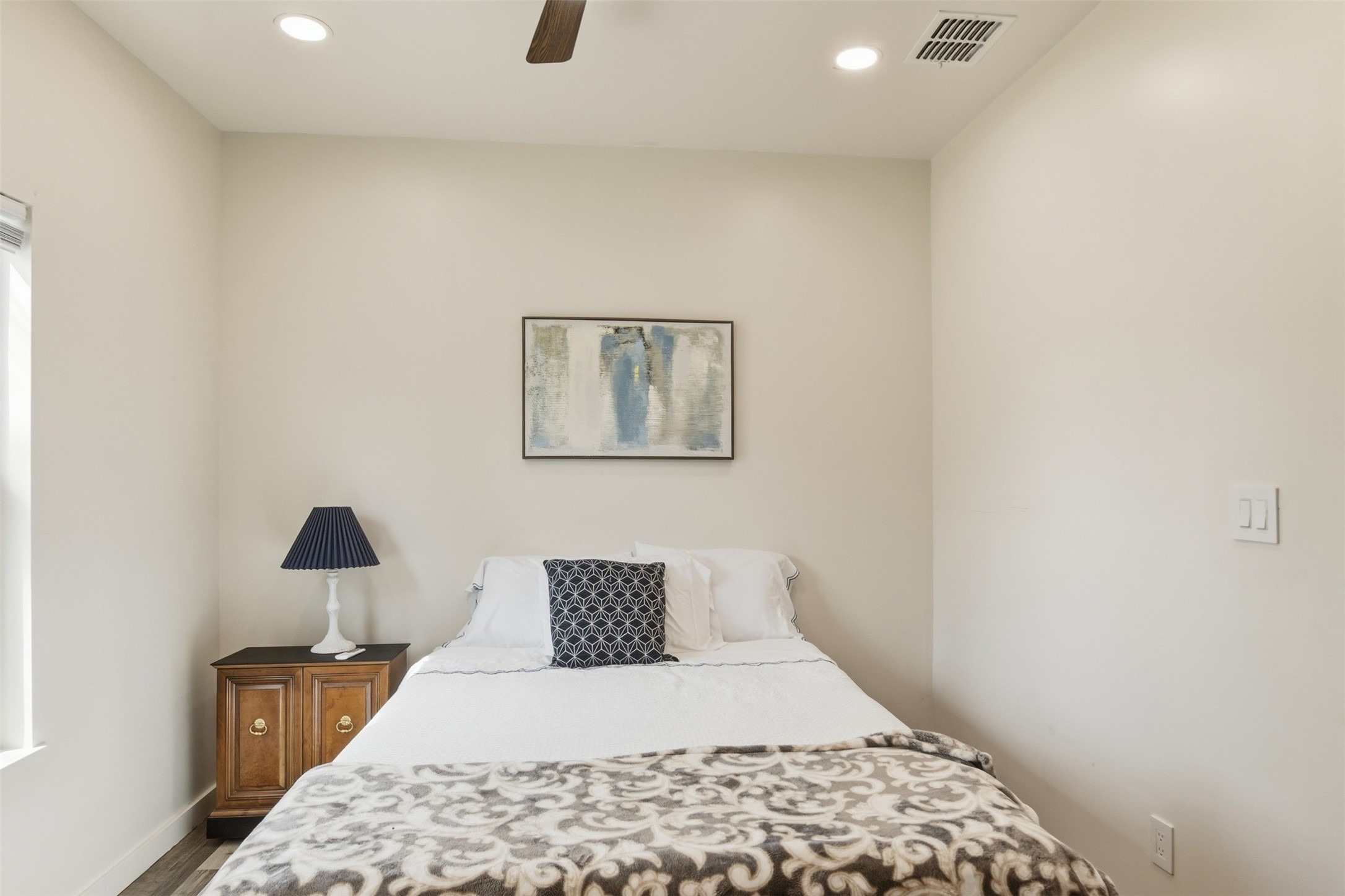 521 York Street Athens TX 75751