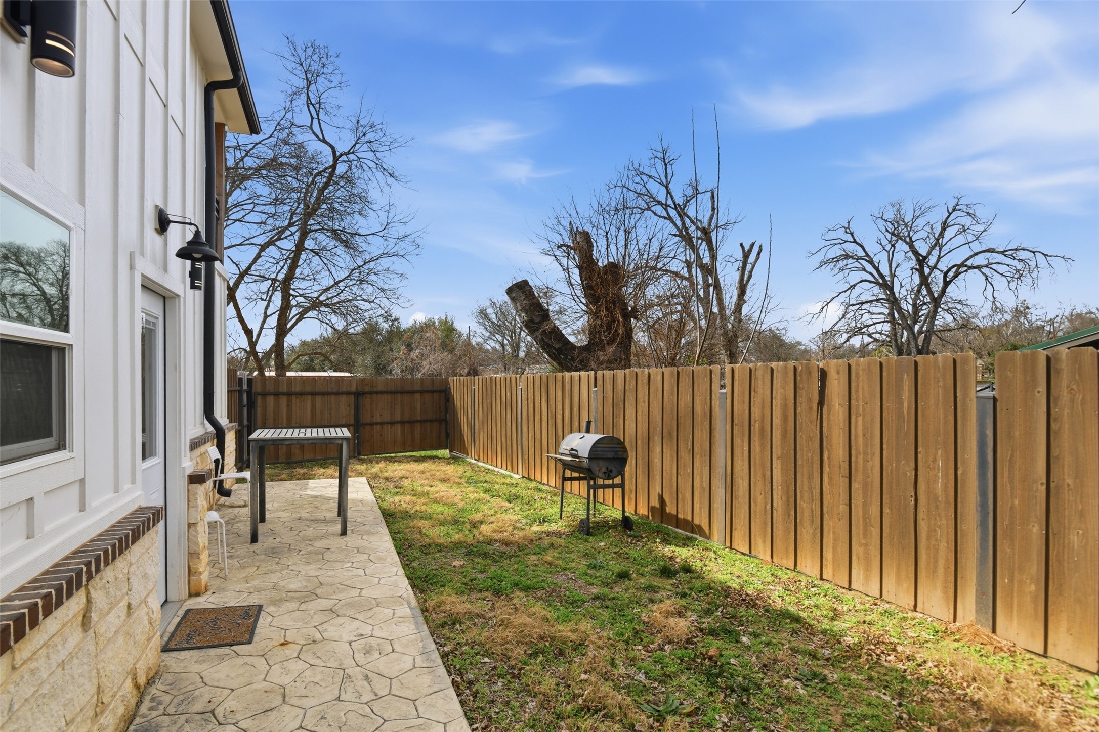 521 York Street Athens TX 75751