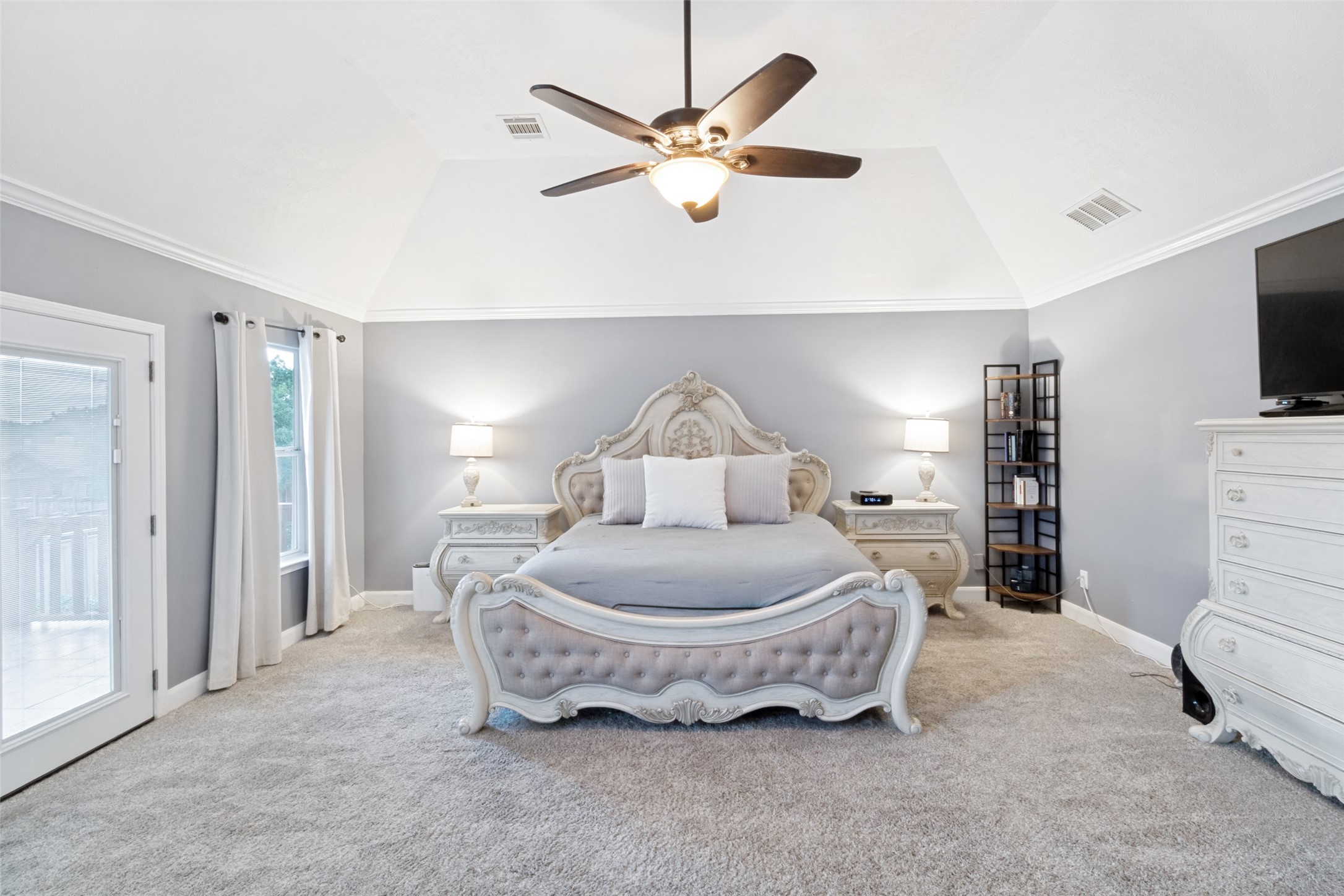 4009 Crestwood Drive Carrollton TX 75007