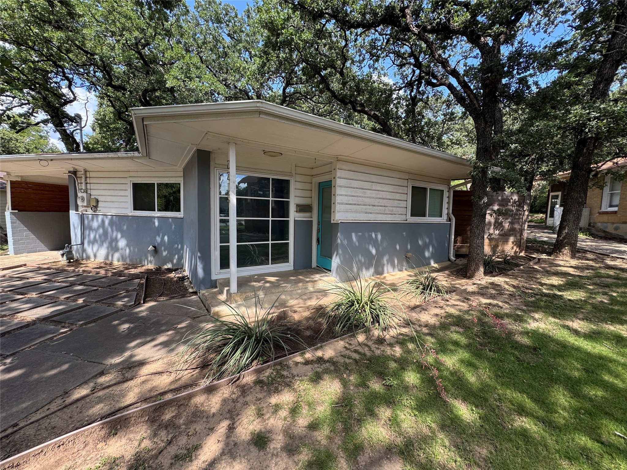 2215 Provine Street Fort Worth TX 76103