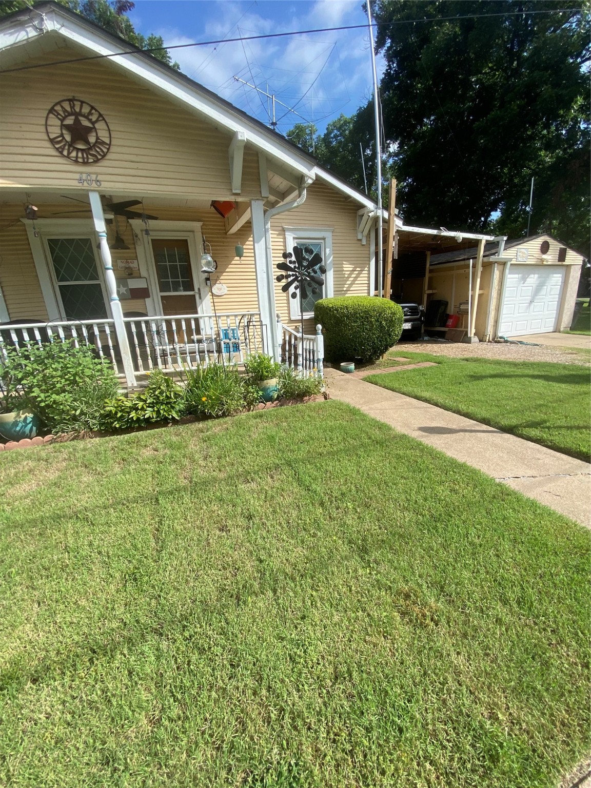 406 Mitchell Avenue Cleburne TX 76033