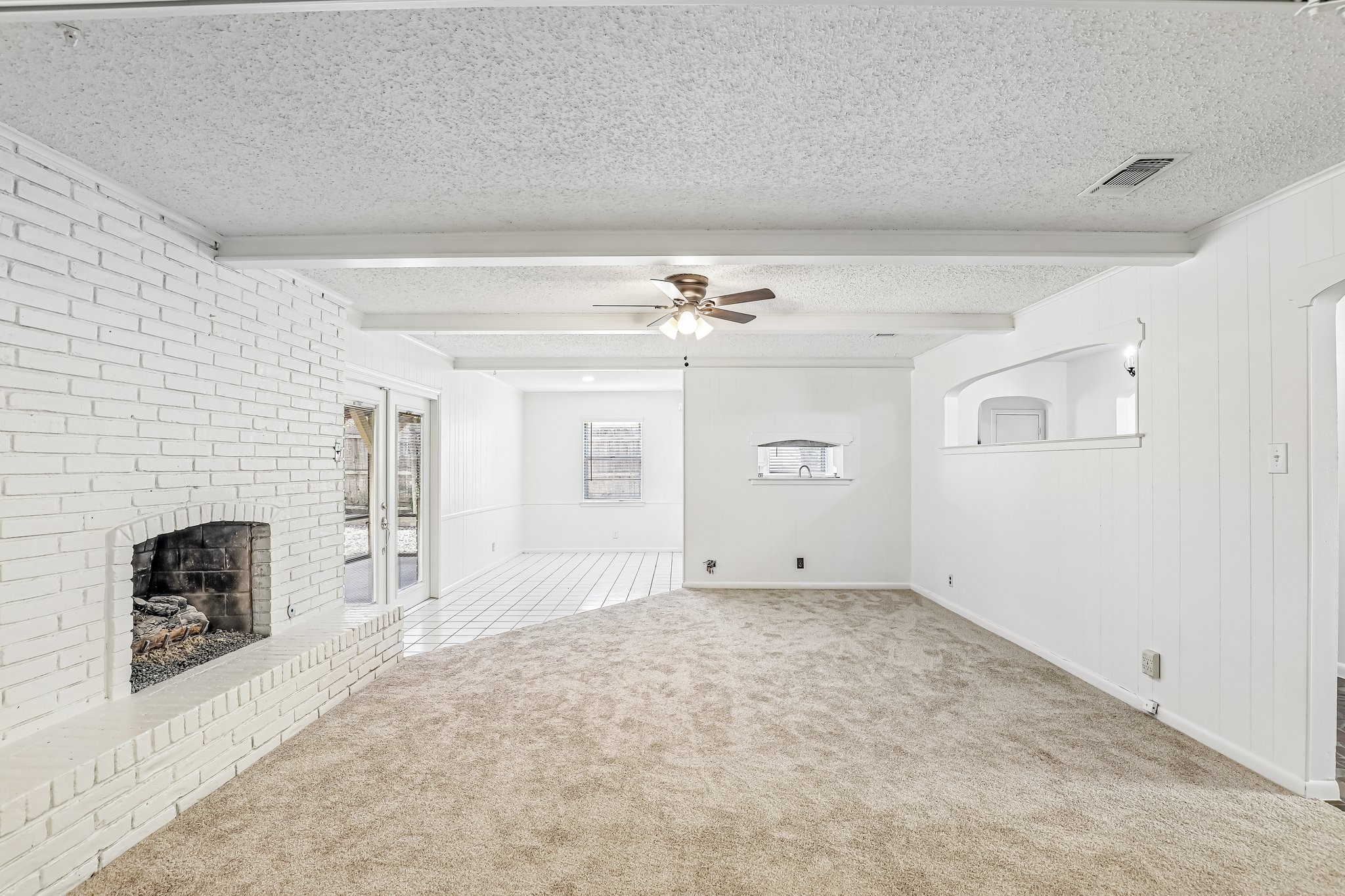 6313 Whitman Avenue Fort Worth TX 76133