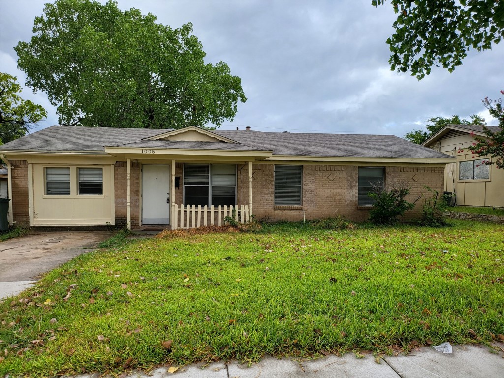 1005 E Linda Drive Garland TX 75041