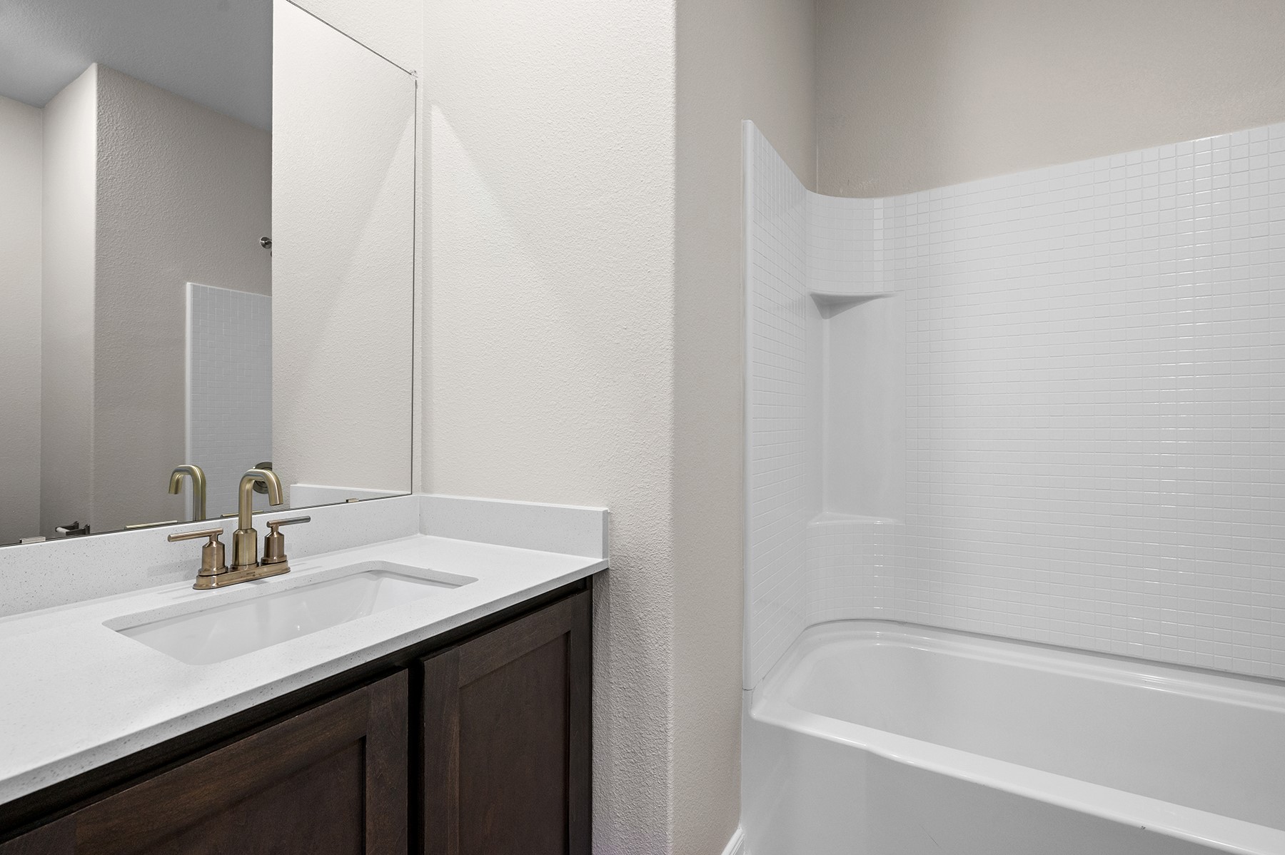6338 Emerald Tree Lane Dallas TX 75241