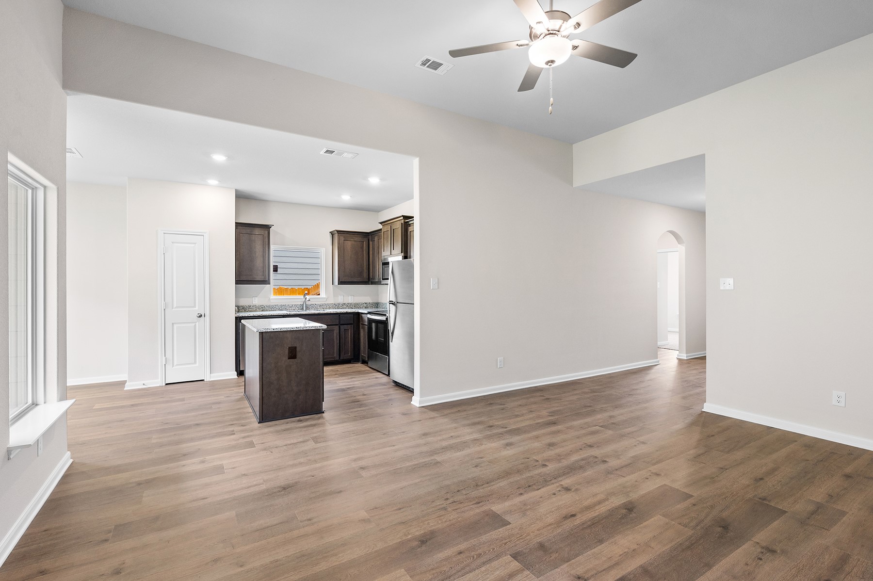 6338 Emerald Tree Lane Dallas TX 75241