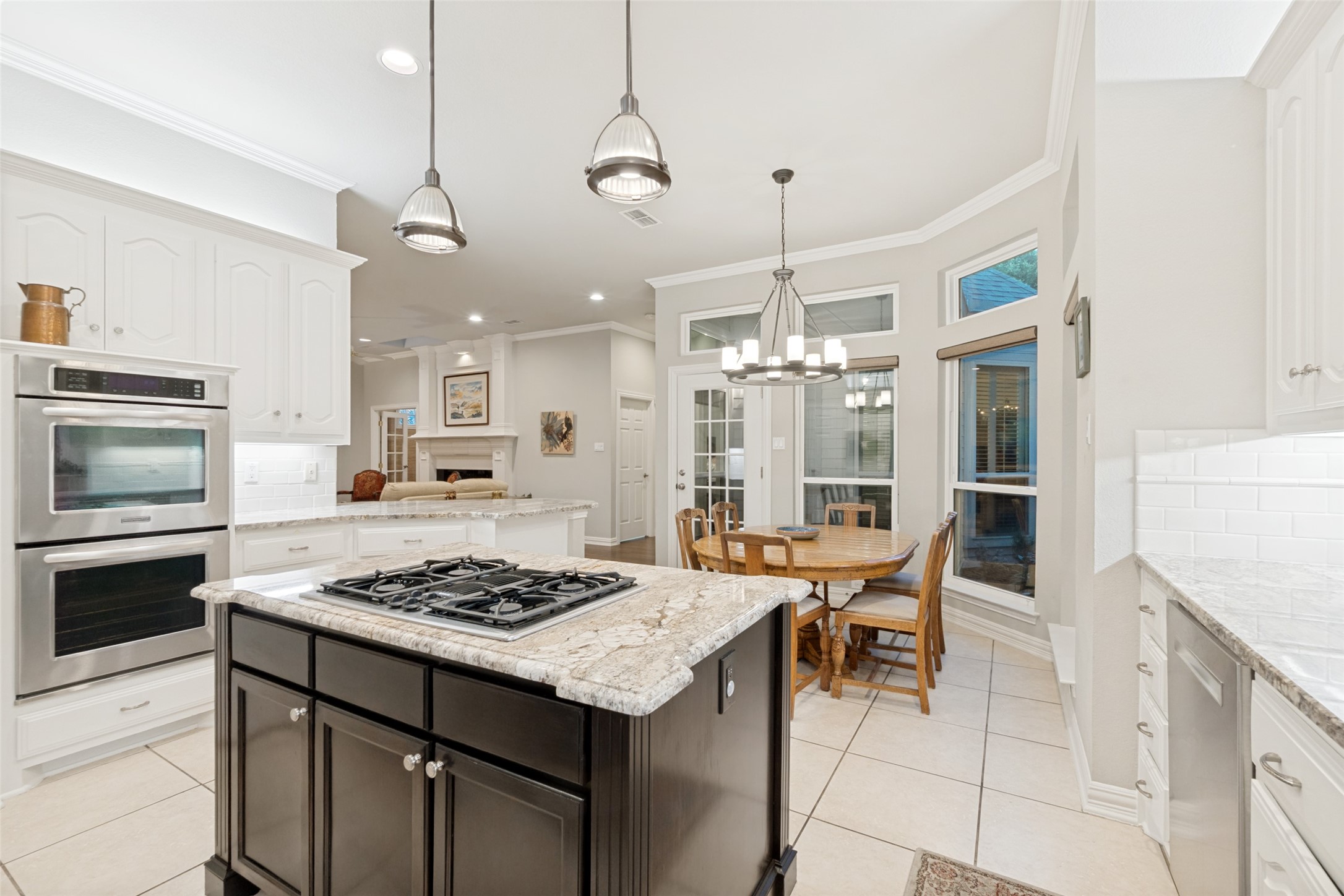 8524 Breakers Point Dallas TX 75243
