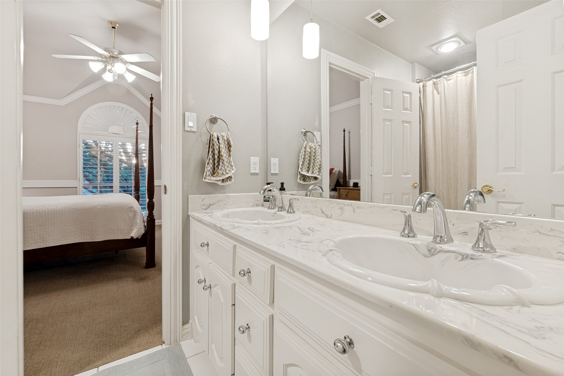 8524 Breakers Point Dallas TX 75243