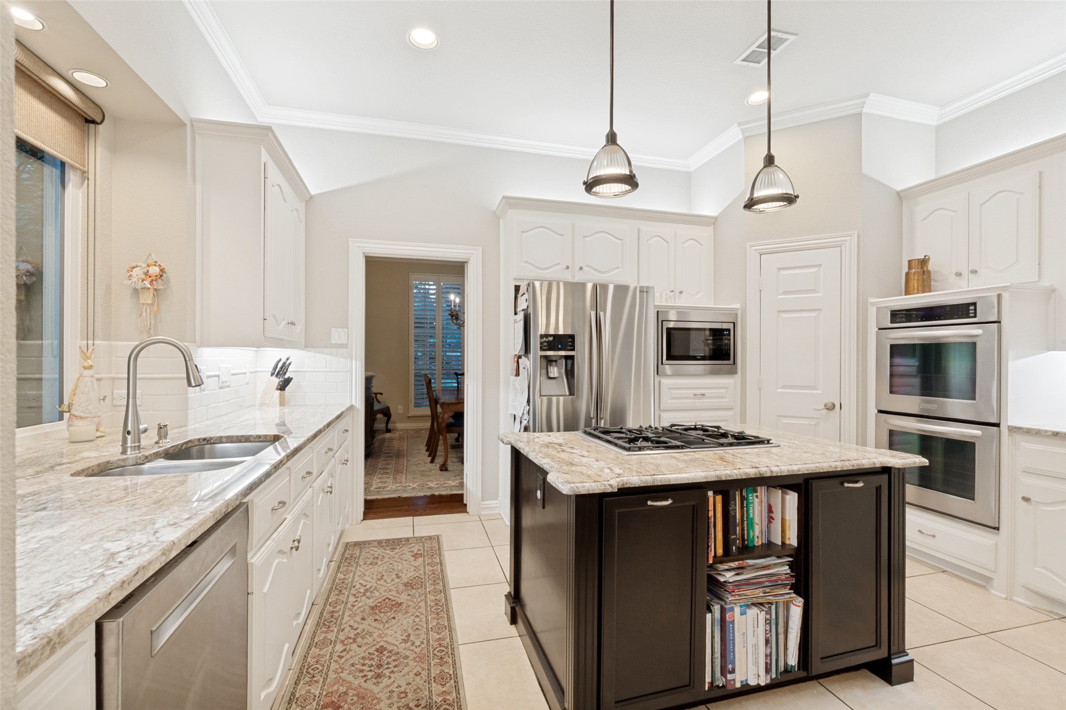 8524 Breakers Point Dallas TX 75243