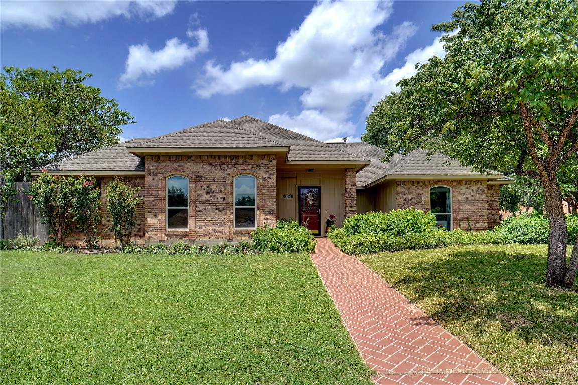 3020 Alice Court Grapevine TX 76051