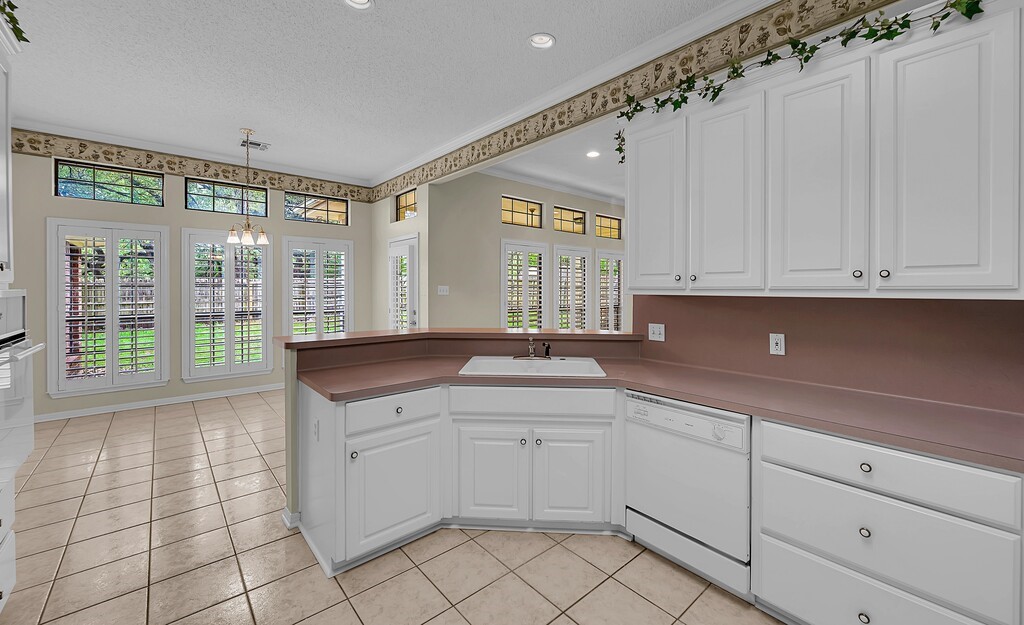 3208 Park Lake Drive Waco TX 76708