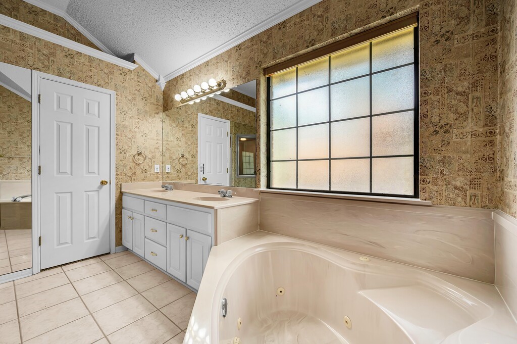 3208 Park Lake Drive Waco TX 76708