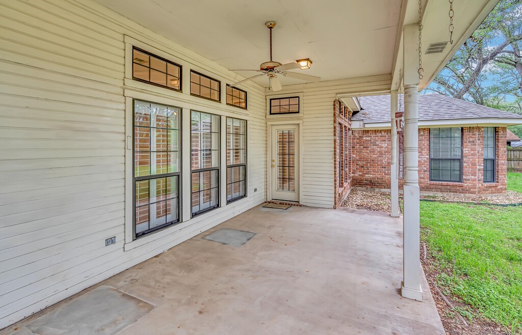 3208 Park Lake Drive Waco TX 76708