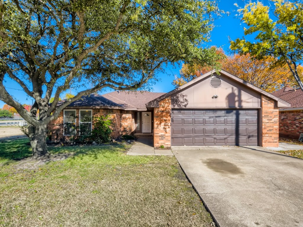 2917 Tina Street Sachse TX 75048