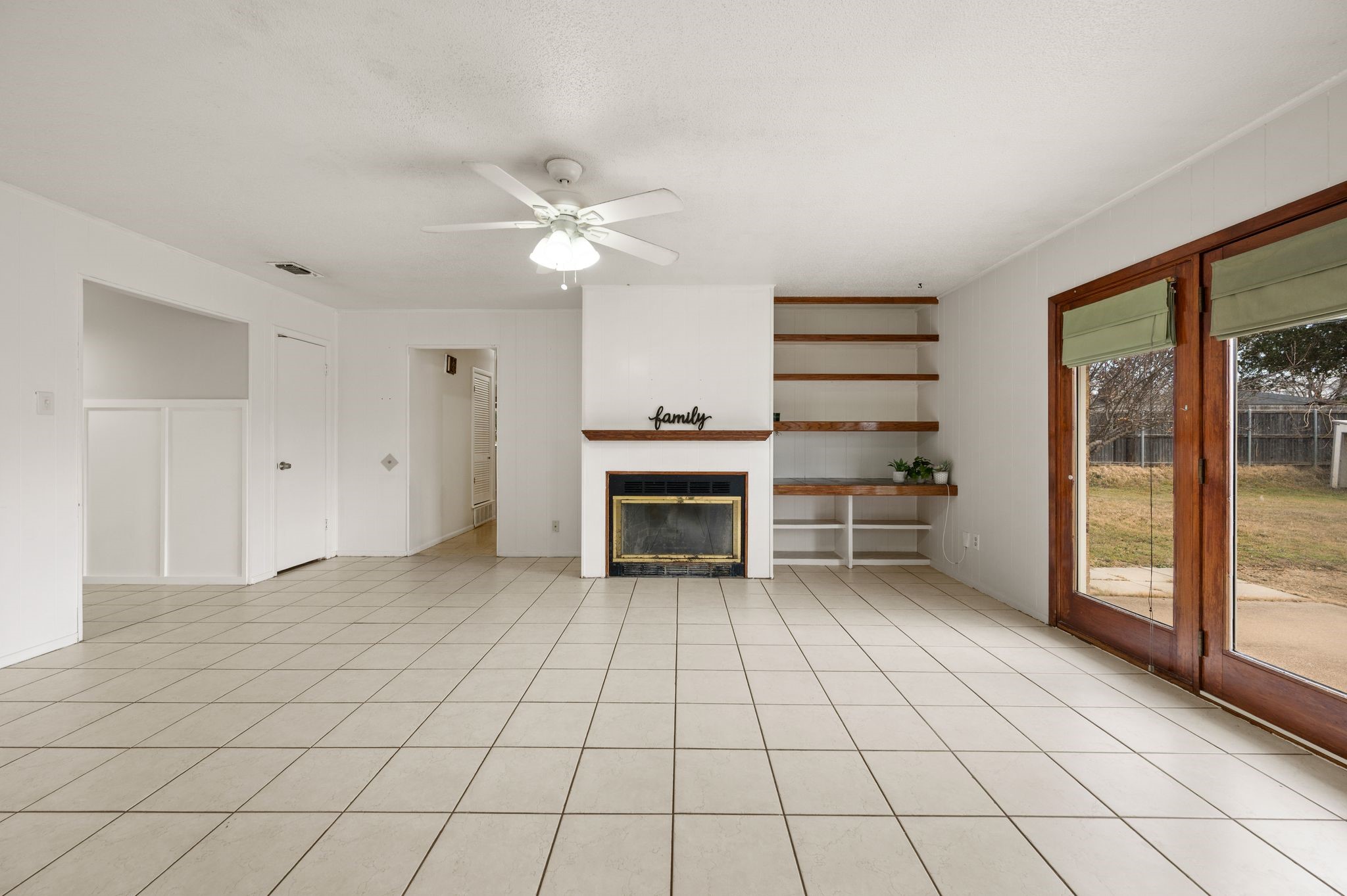 1720 Winchester Way Bedford TX 76022