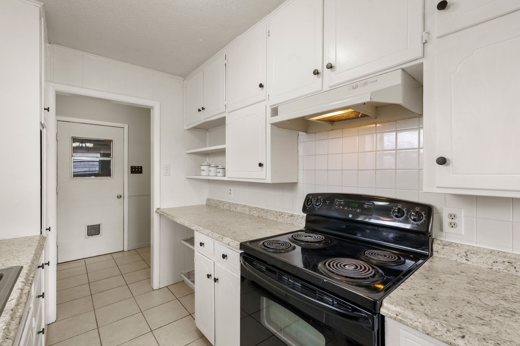 1720 Winchester Way Bedford TX 76022