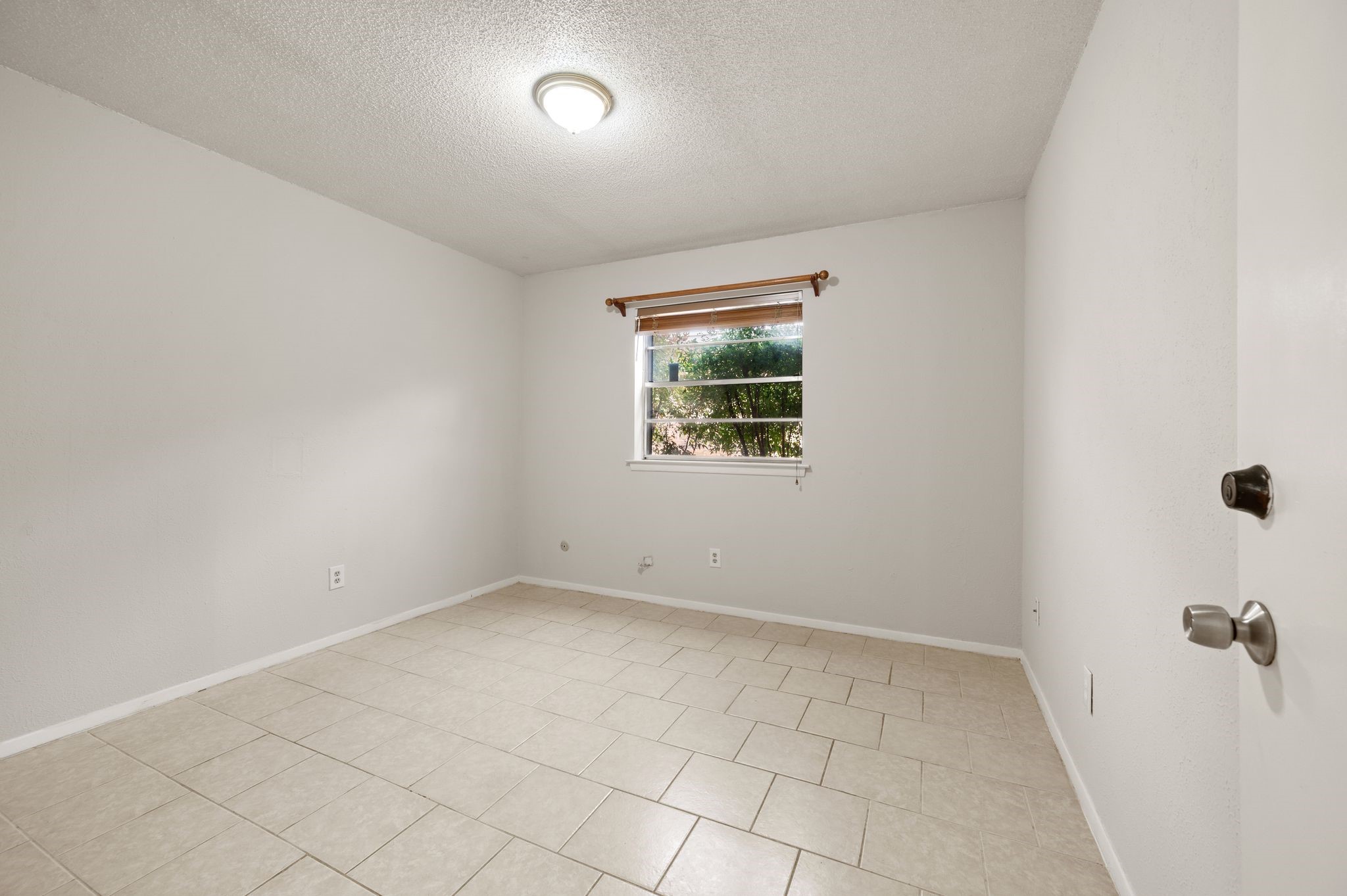 1720 Winchester Way Bedford TX 76022