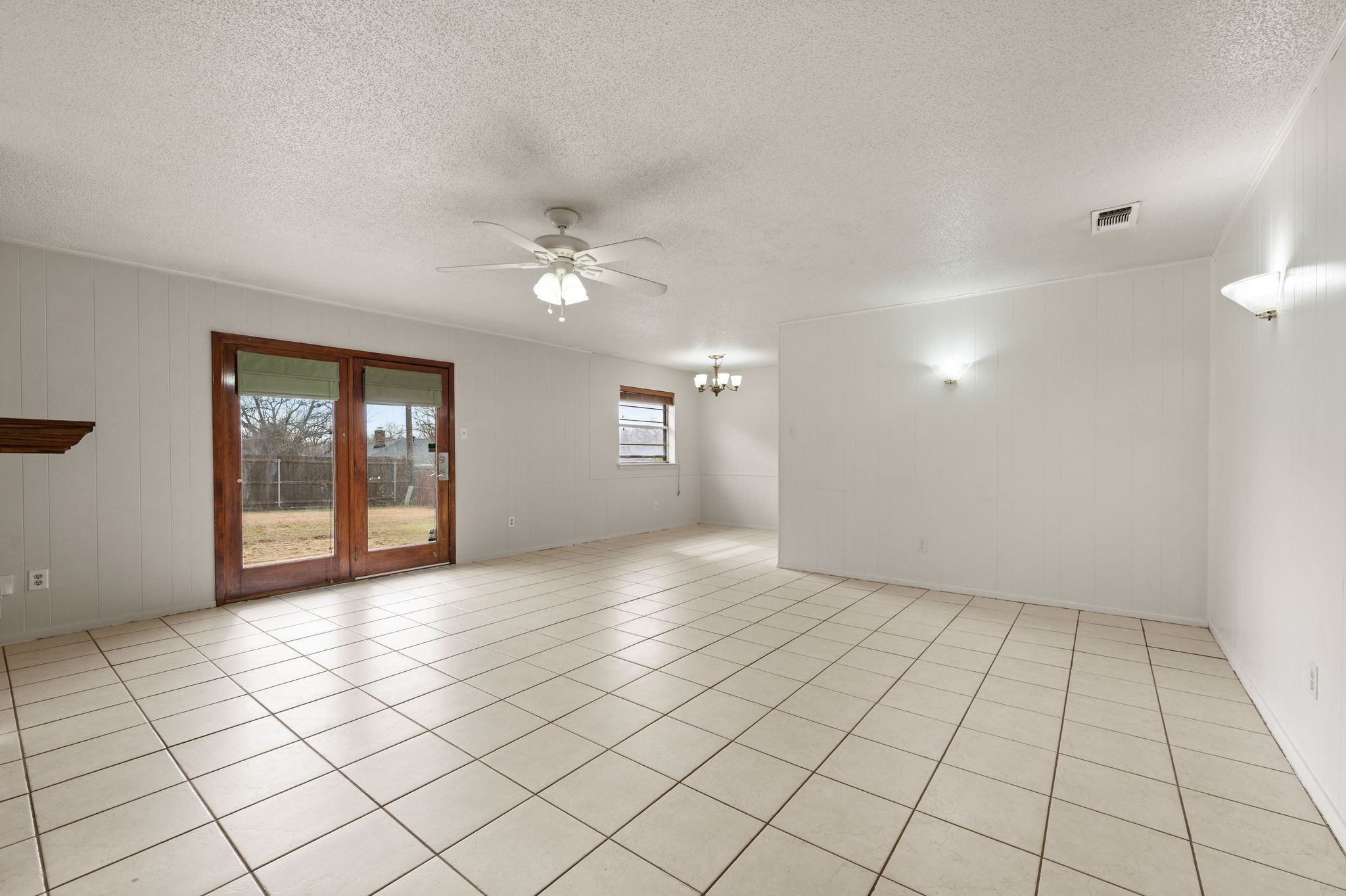 1720 Winchester Way Bedford TX 76022