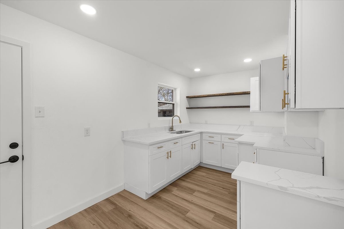 751 Ivywood Drive Dallas TX 75232