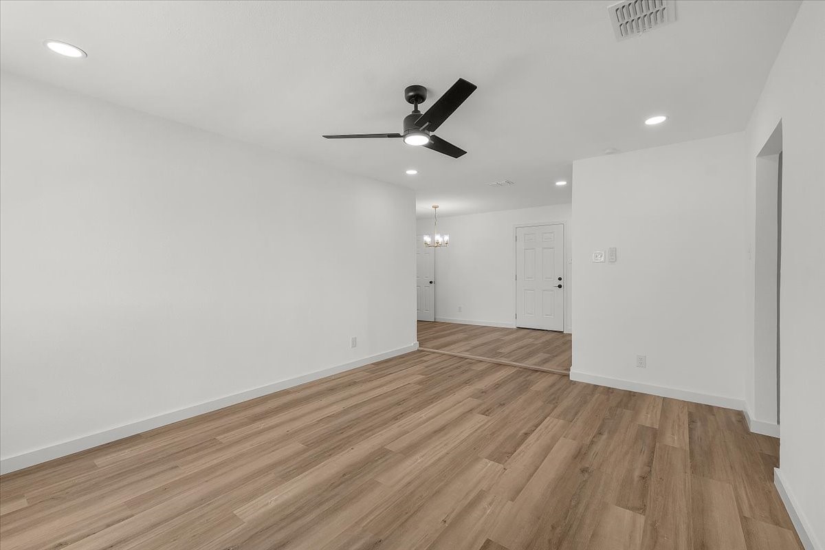 751 Ivywood Drive Dallas TX 75232