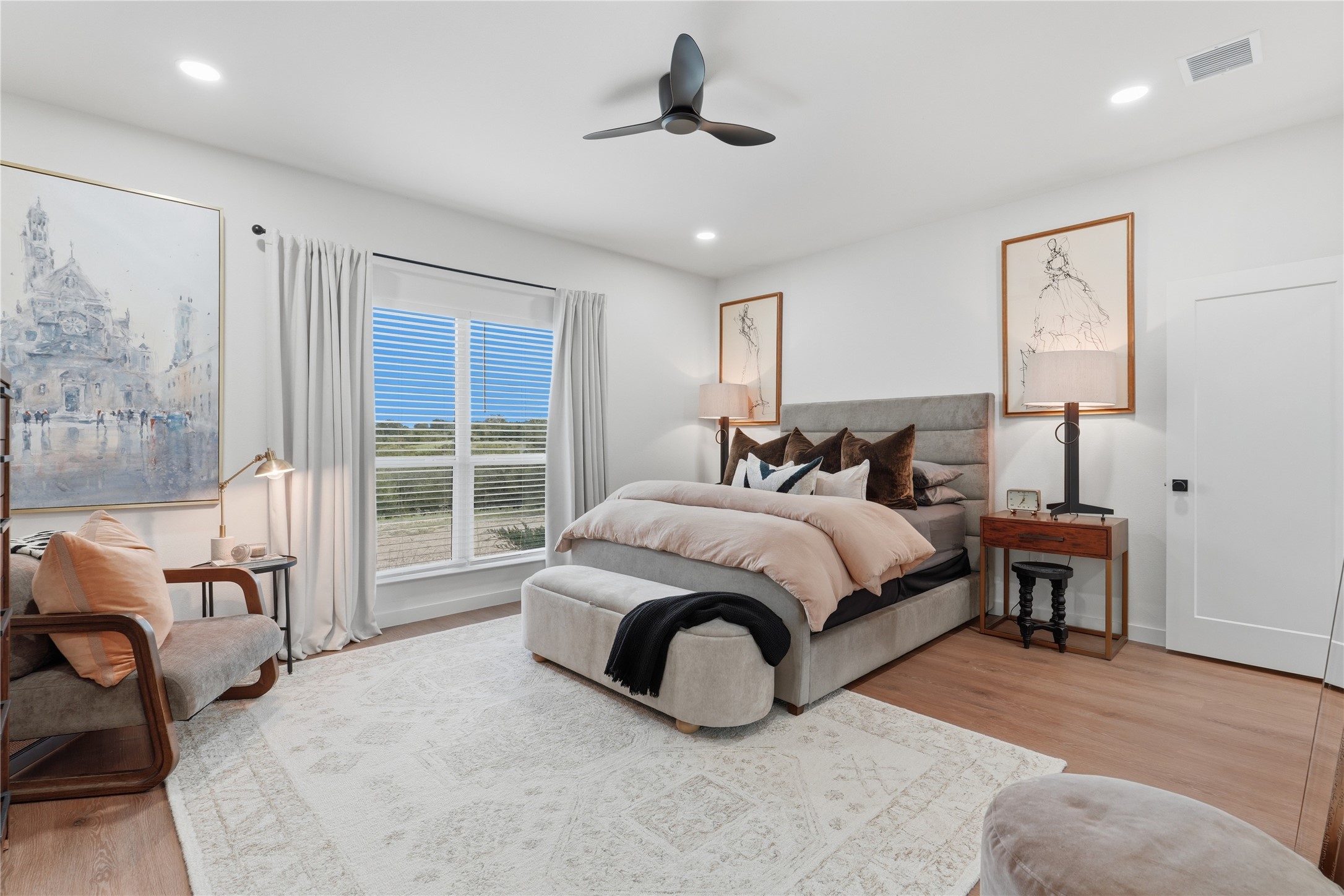 208 N Mountain Ridge Cresson TX 76035