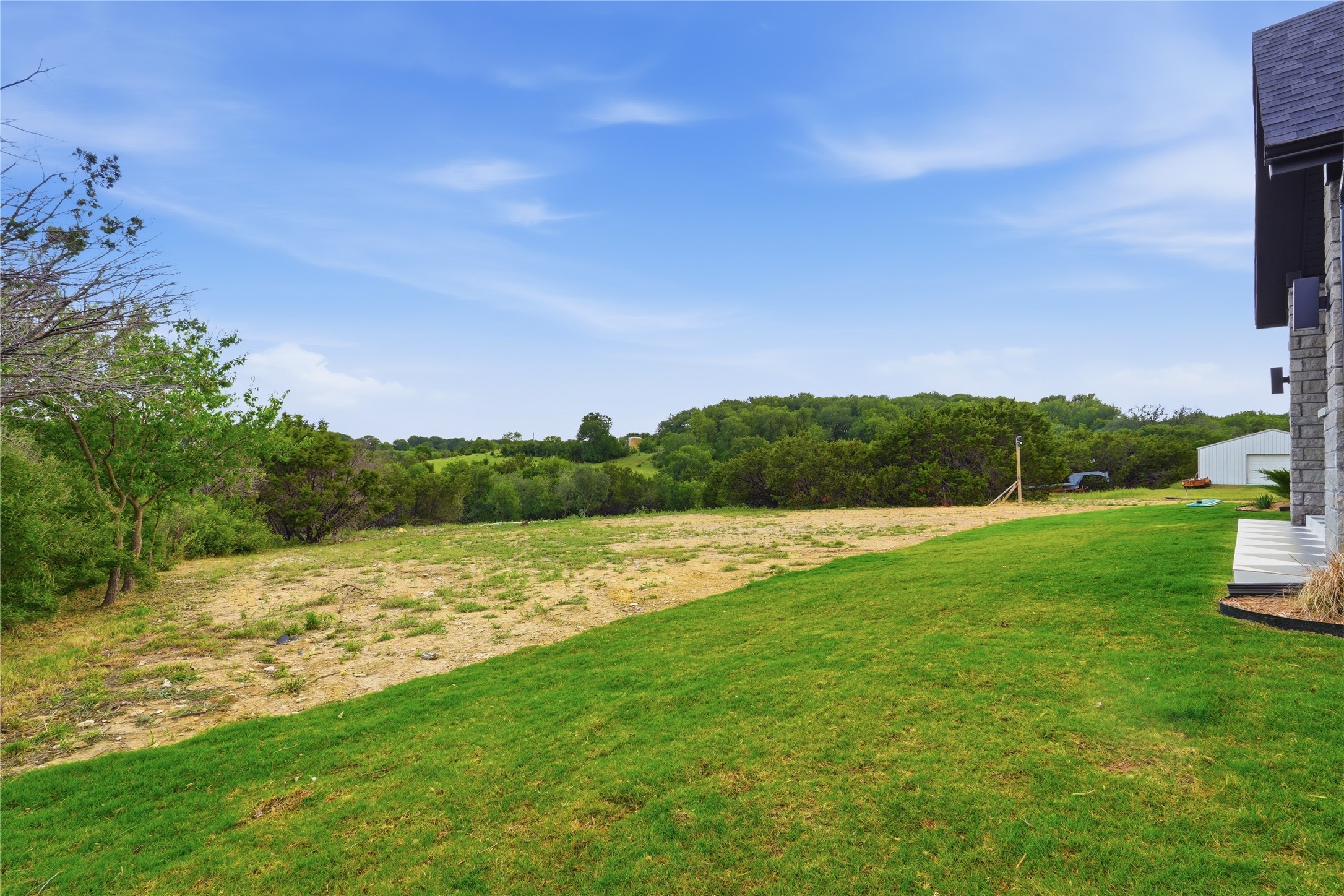 208 N Mountain Ridge Cresson TX 76035
