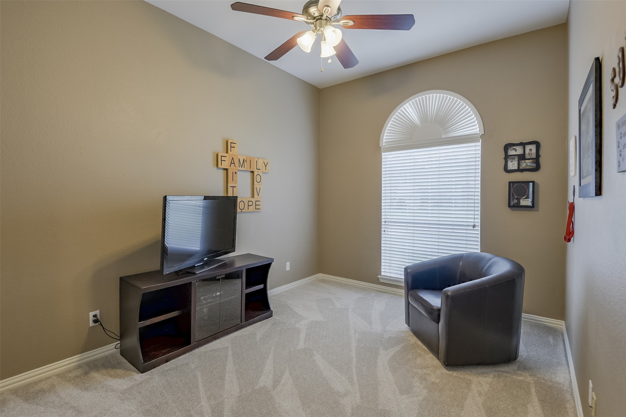6507 Fannin Farm Way Arlington TX 76001