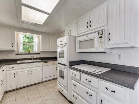 1608 Mayflower Drive Carrollton TX 75007
