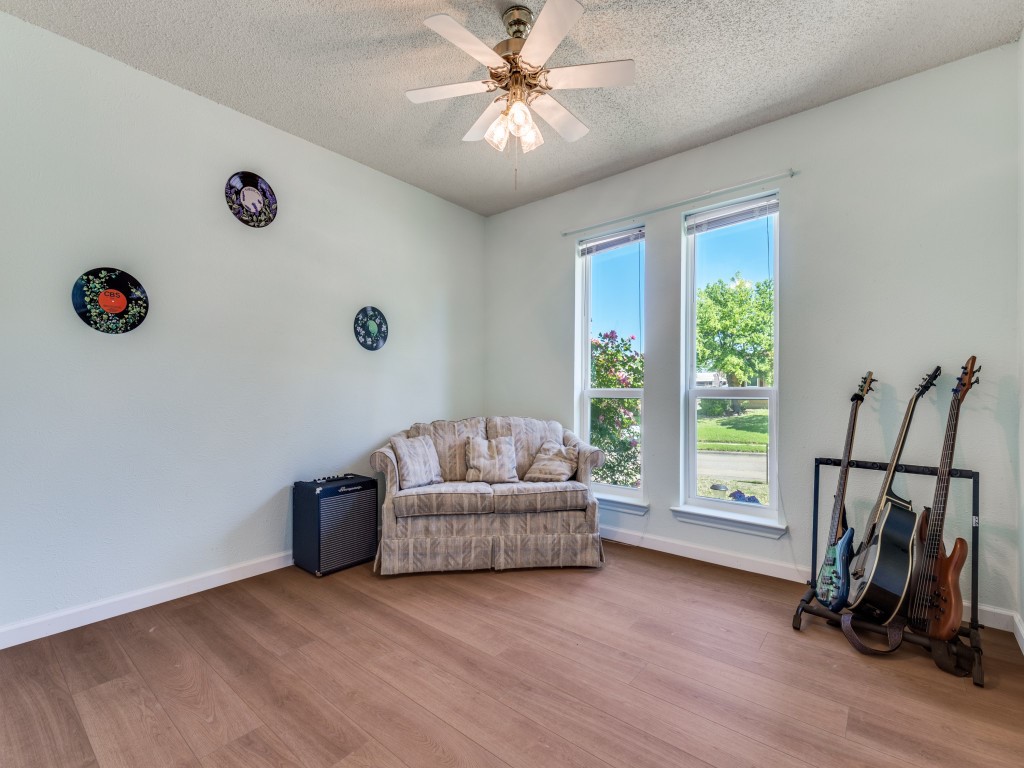 1608 Mayflower Drive Carrollton TX 75007