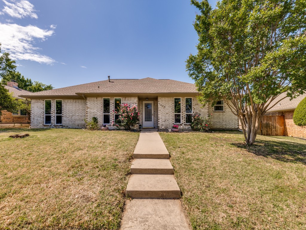 1608 Mayflower Drive Carrollton TX 75007