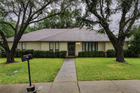 1046 Birchwood Lane Desoto TX 75115