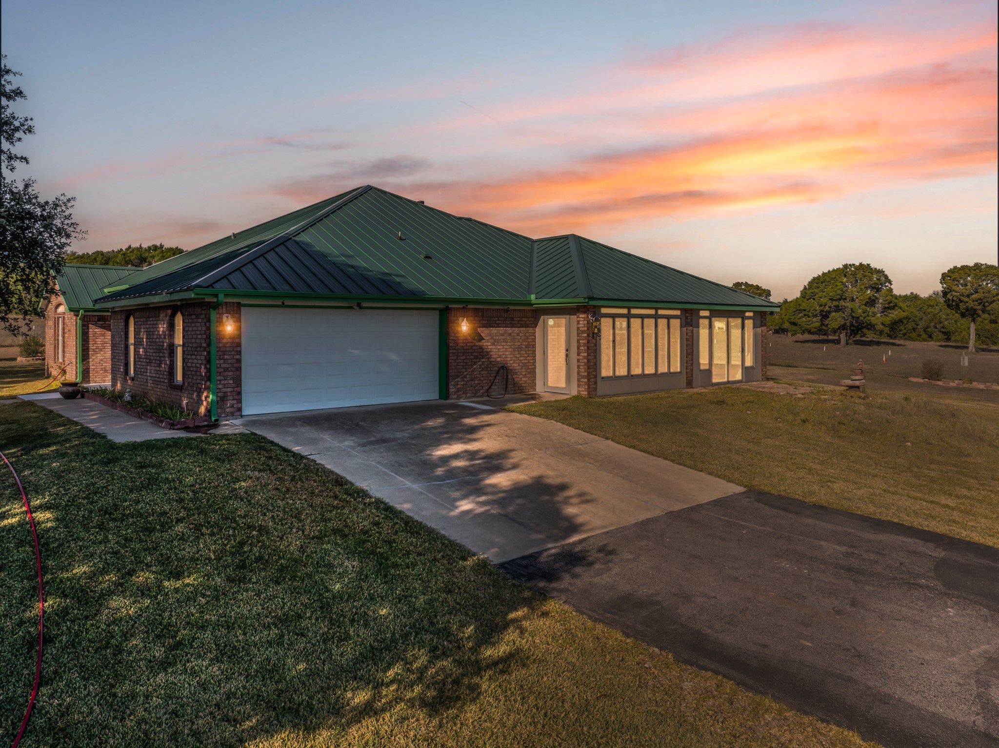 853 County Road 4390 Kempner TX 76539