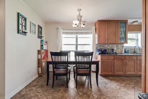 518 Colonial Drive Garland TX 75043