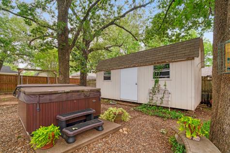 3210 Allen Street Paris TX 75460