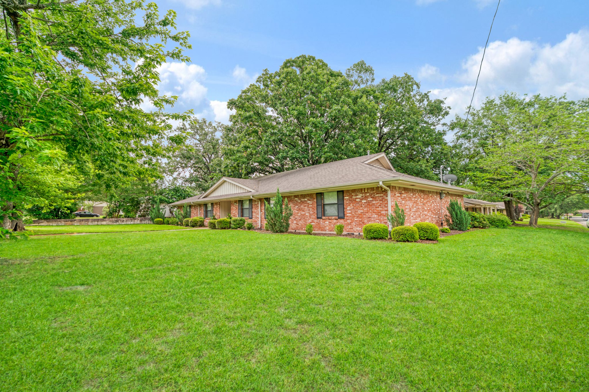3210 Allen Street Paris TX 75460