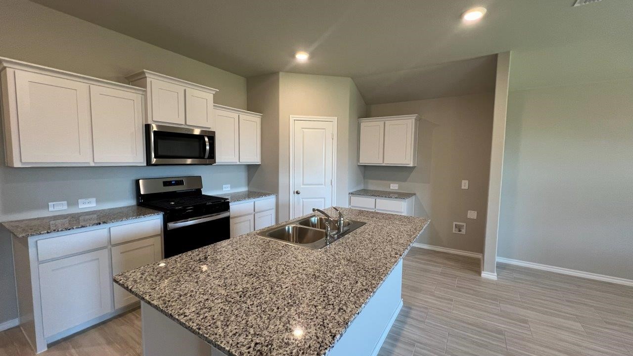 8436 Hollymead Lane Fort Worth TX 76131