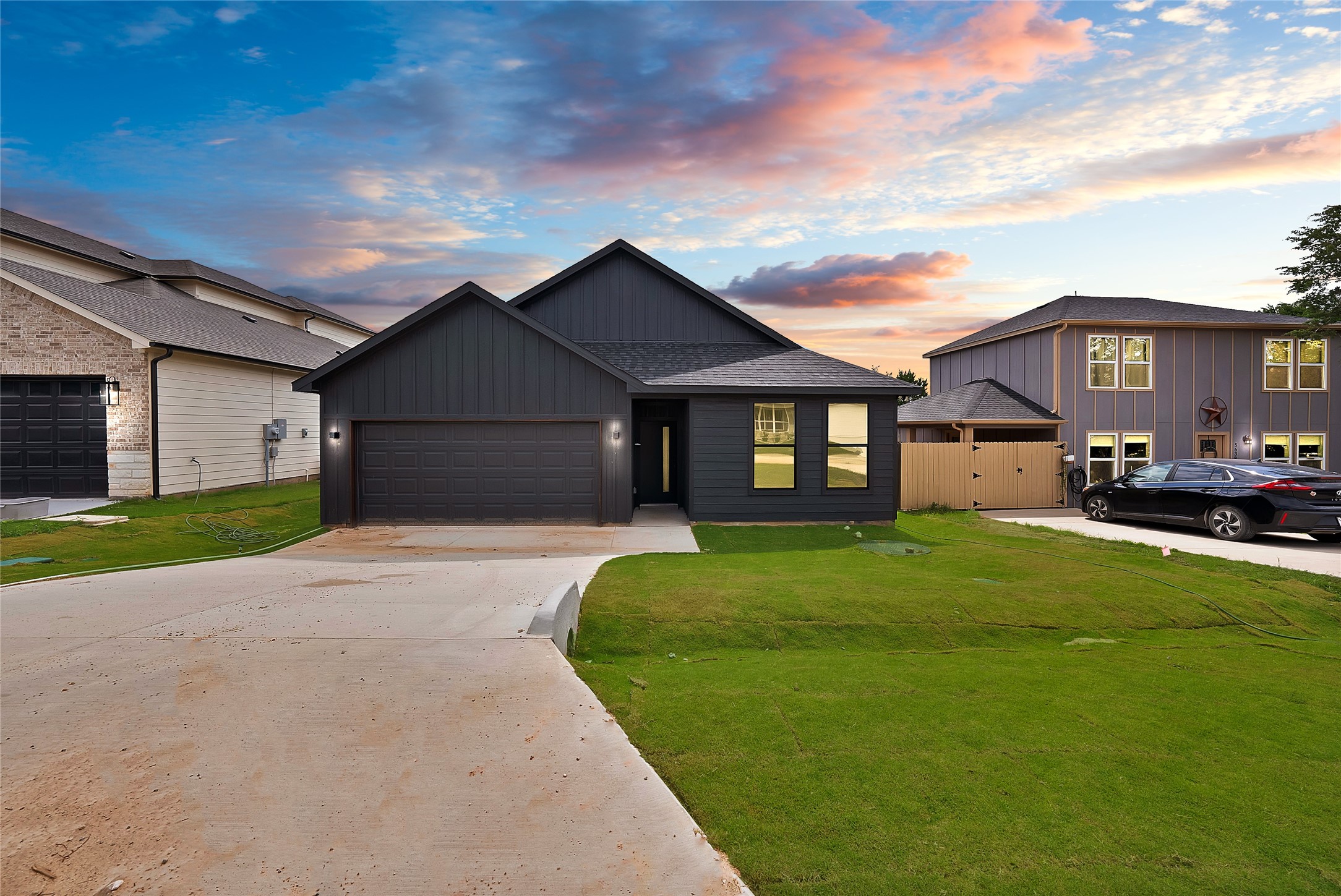 5700 Barkridge Drive Granbury TX 76048