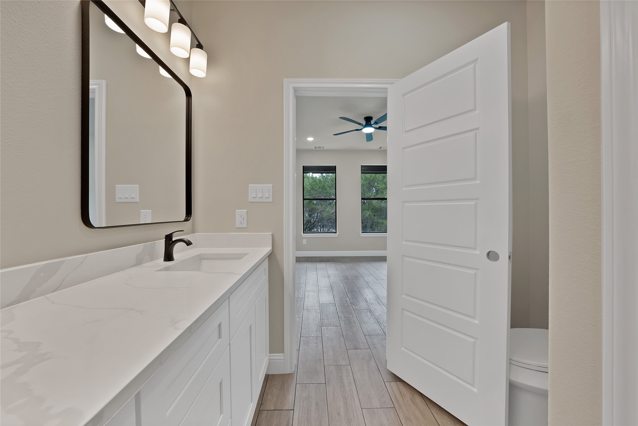 5700 Barkridge Drive Granbury TX 76048