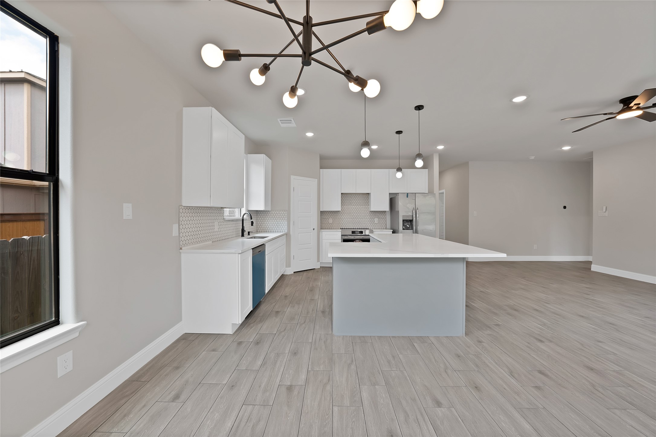 5700 Barkridge Drive Granbury TX 76048