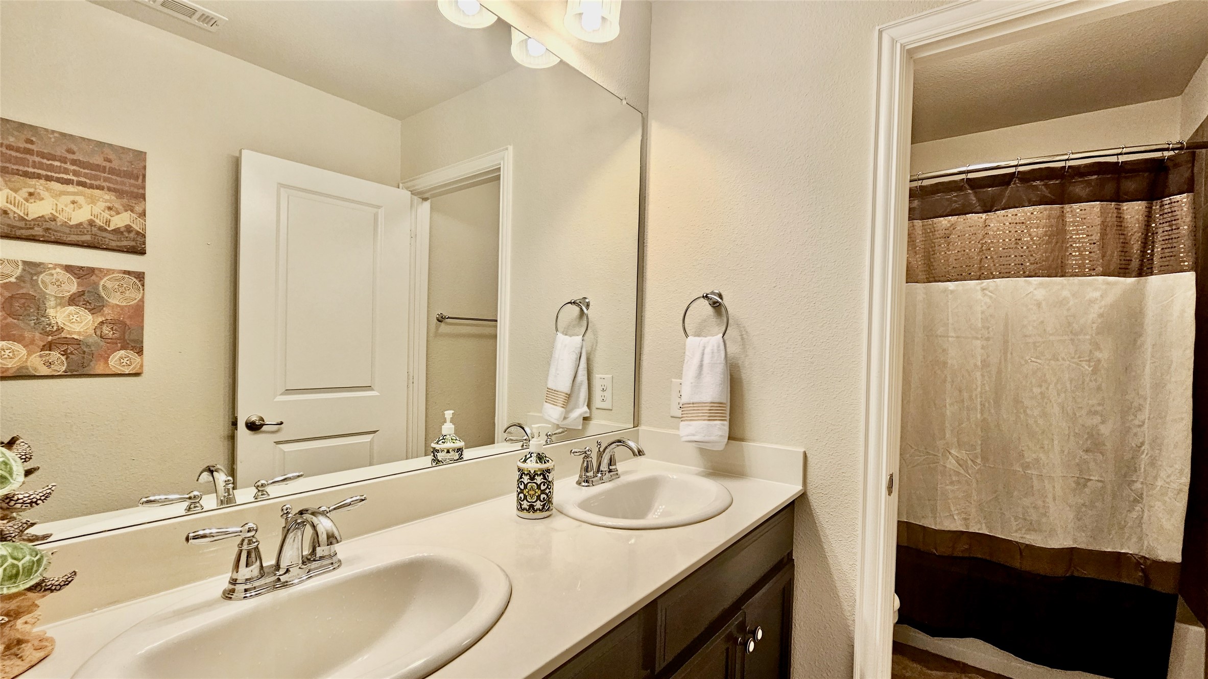 7324 Clementine Drive Irving TX 75063
