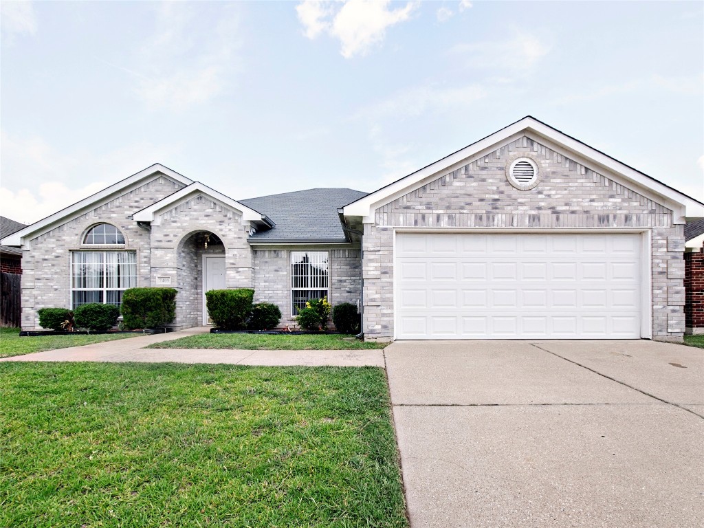 7409 Fossil Hill Drive Arlington TX 76002