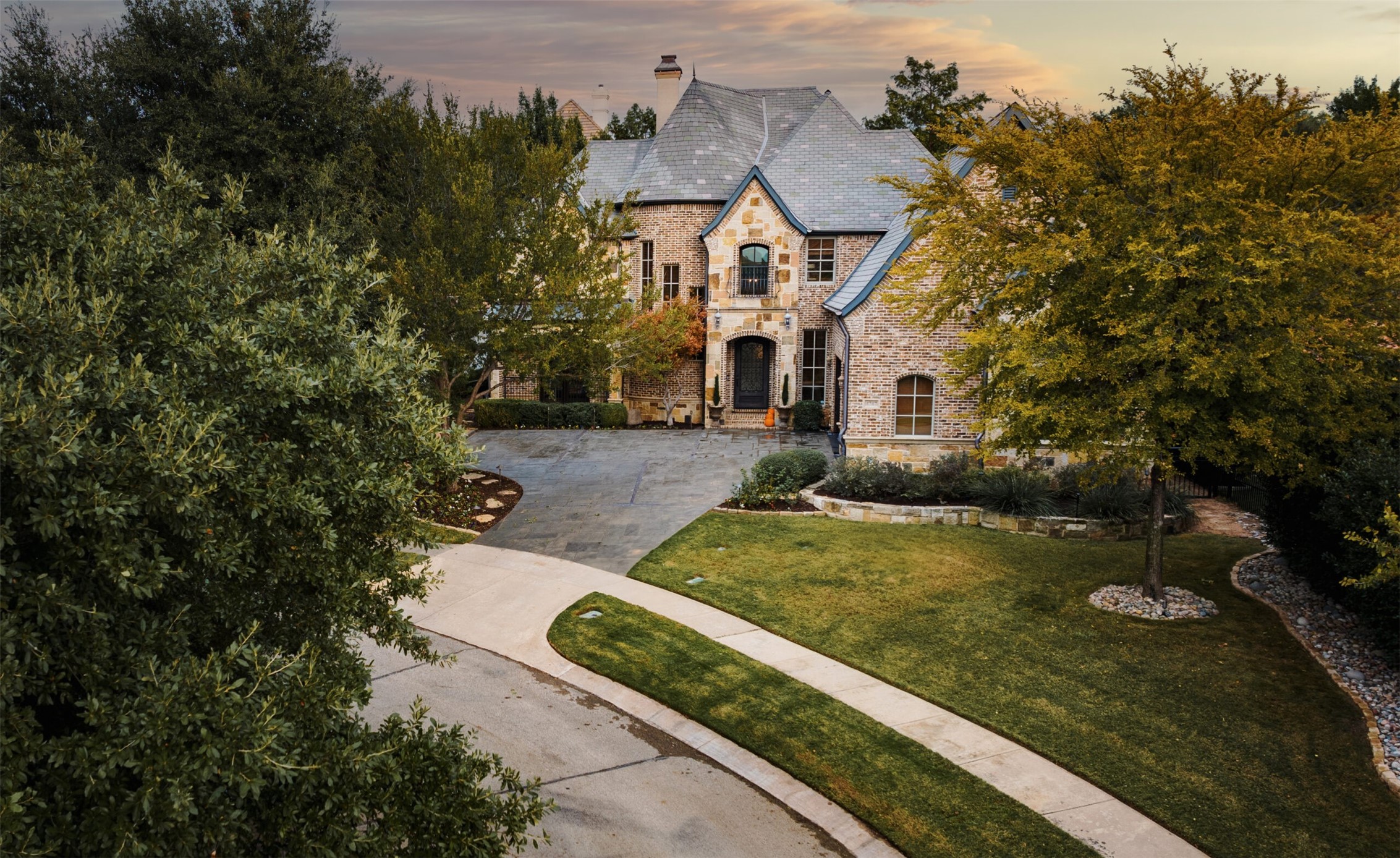 Irving TX, 4747 Byron Circle