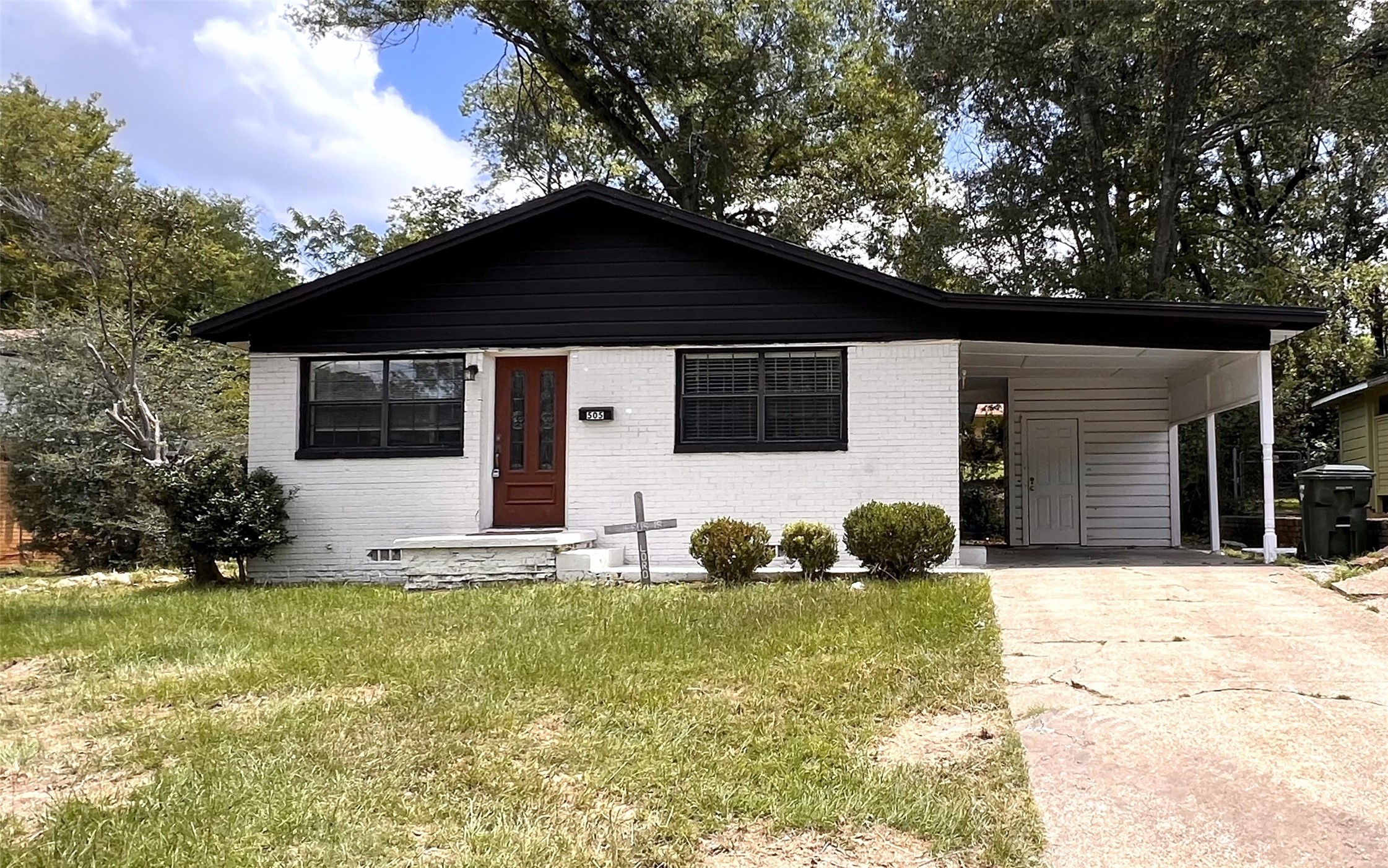 505 N Forest Avenue Tyler TX 75702
