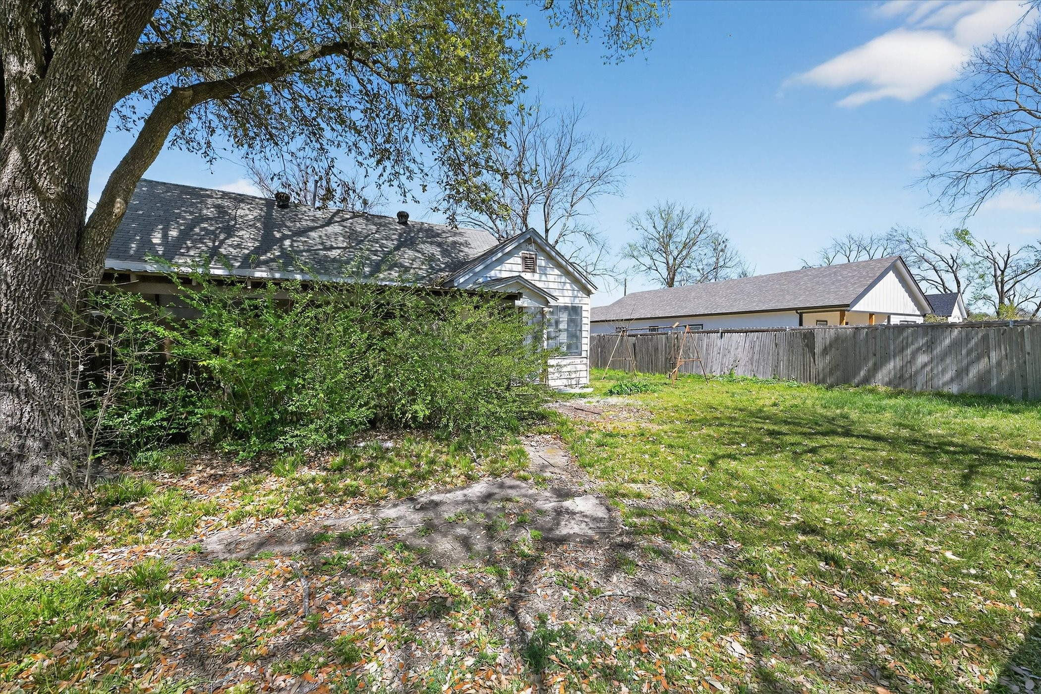 302 E 10th Street Bonham TX 75418