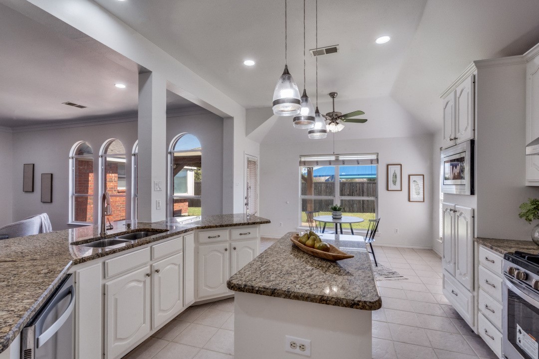 5474 Golfside Drive Frisco TX 75035