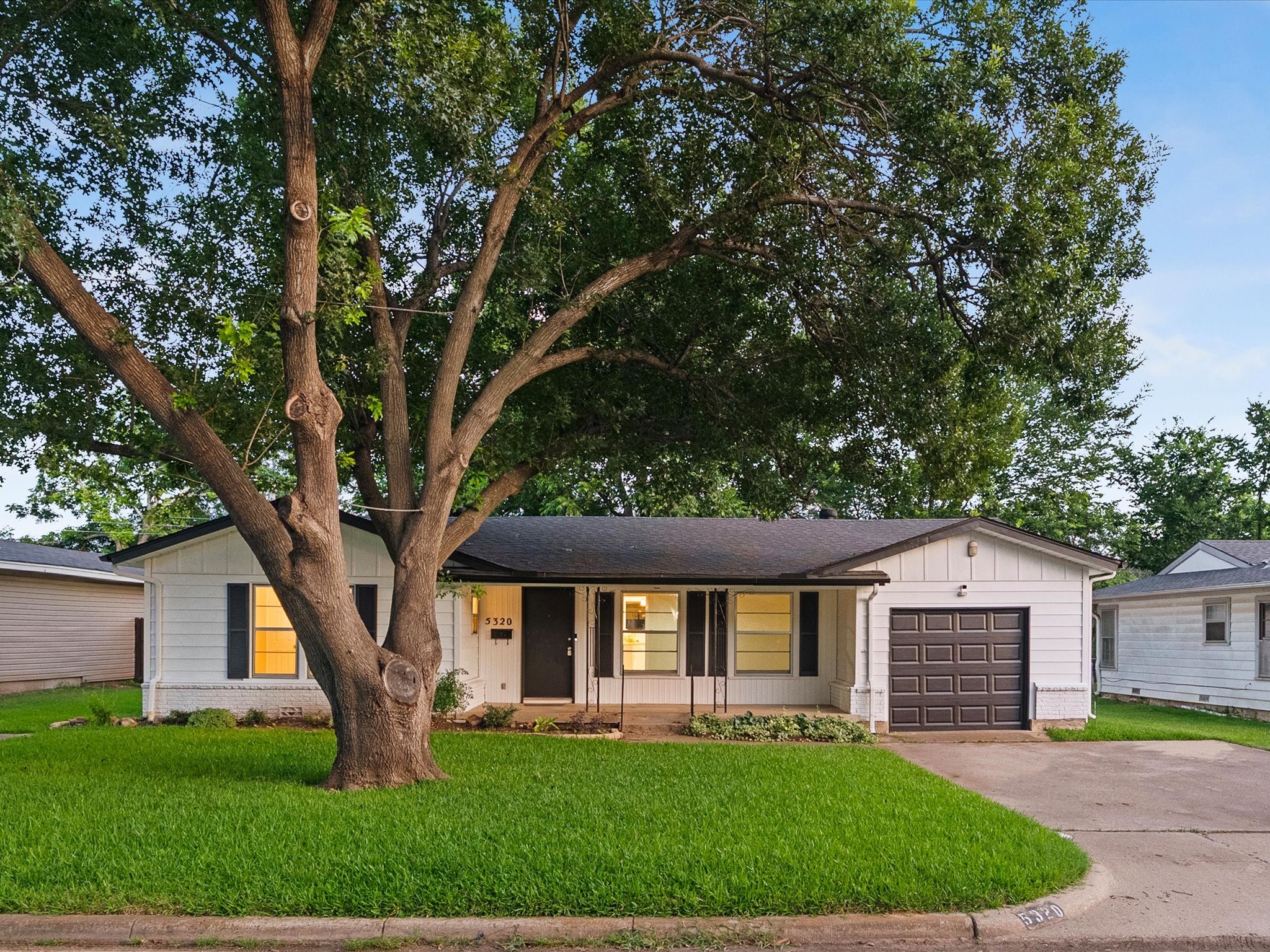 5320 Palmer Drive Haltom City TX 76117
