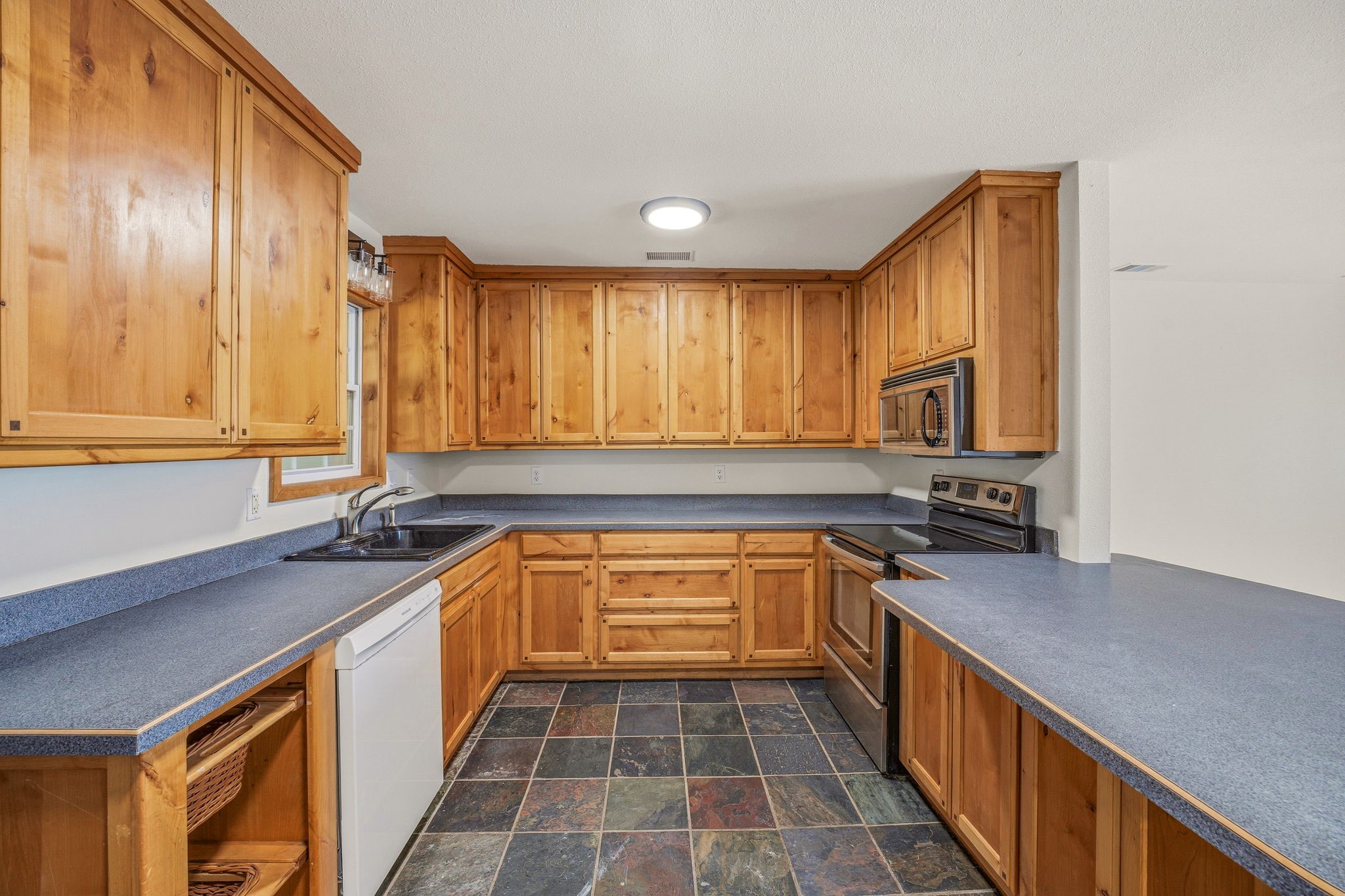 600 E Third Street Hico TX 76457