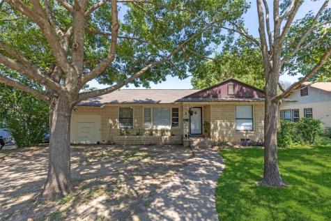 426 S Barnett Avenue Dallas TX 75211