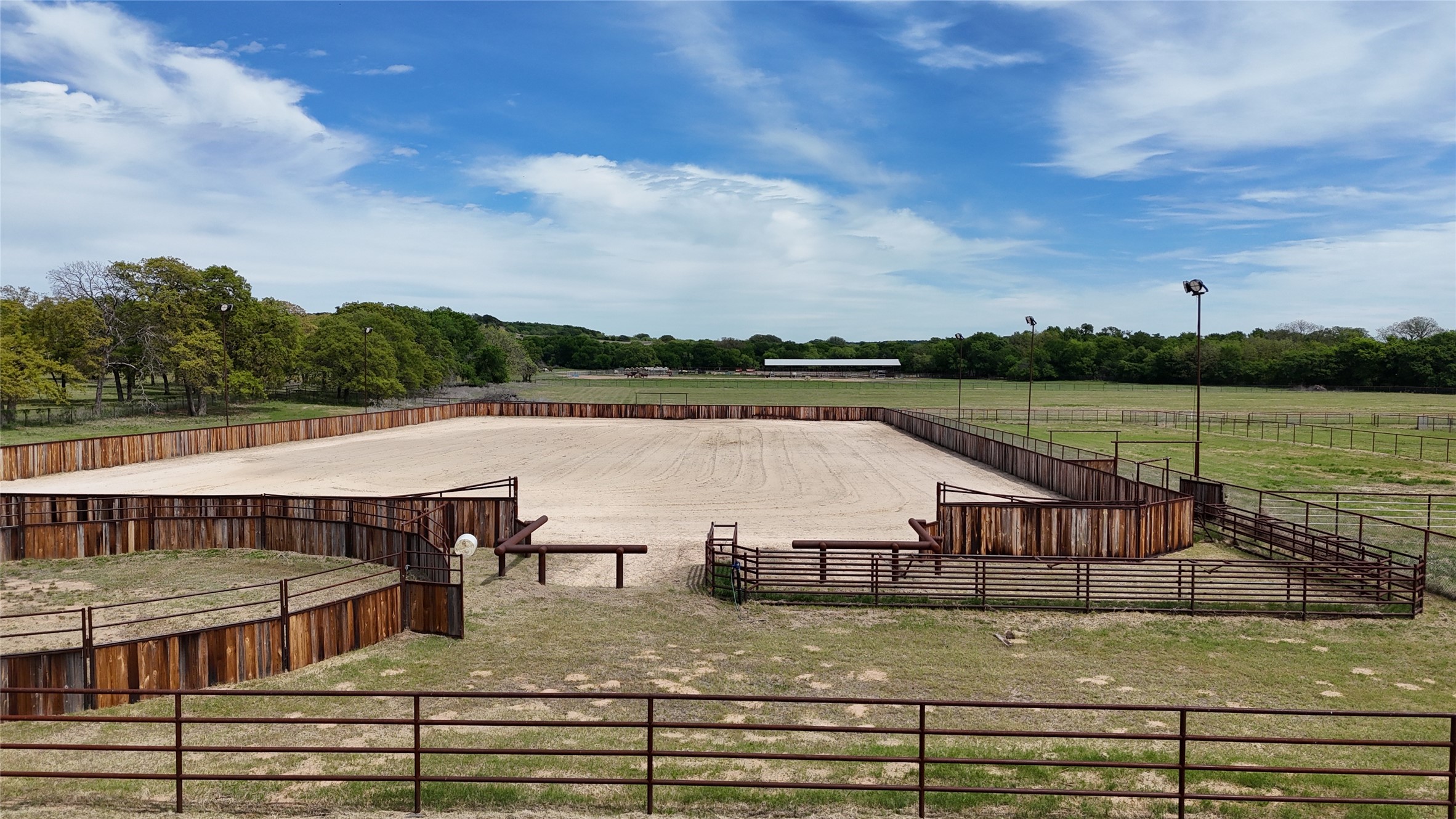 990 Doss Road Millsap TX 76066