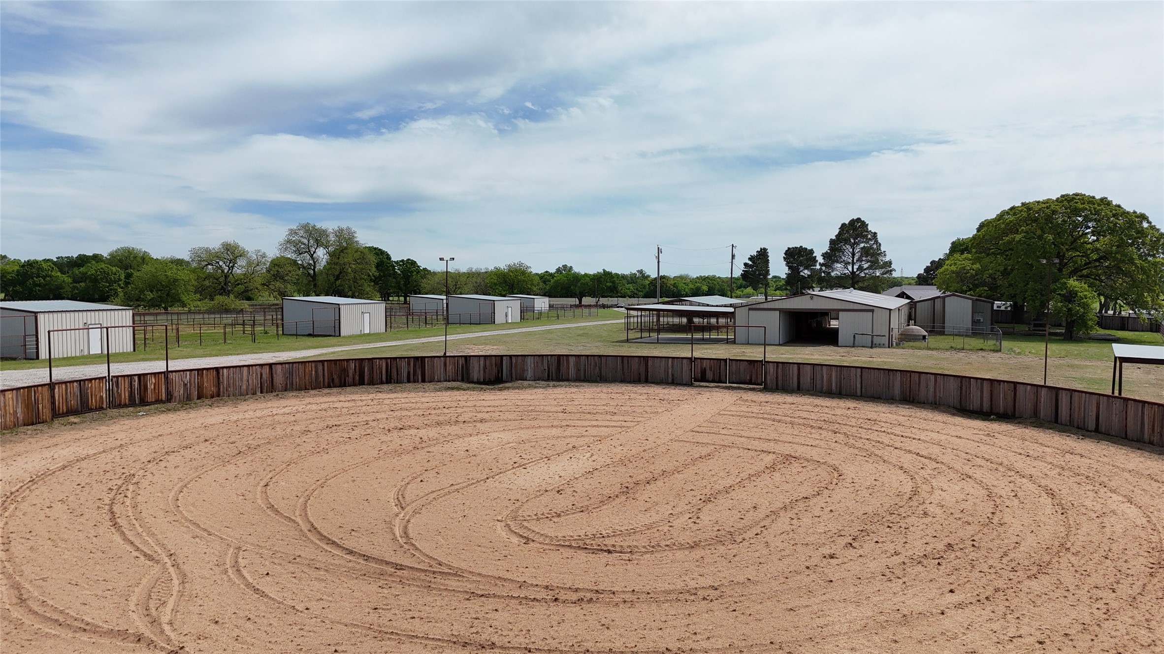 990 Doss Road Millsap TX 76066