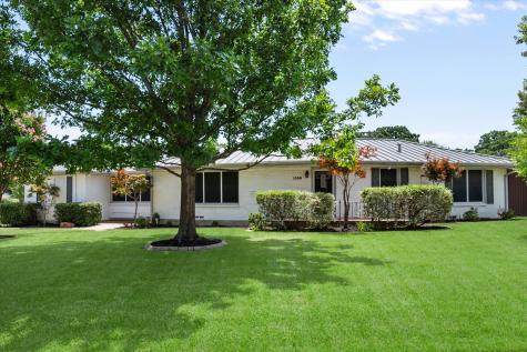 1336 Ridgewood Terrace Arlington TX 76012